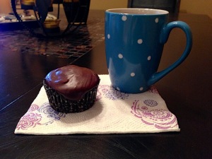 Tea and cupcake!